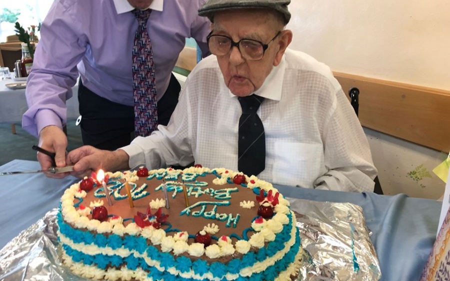 В возрасте 108 лет умер самый старый еврей Лондона